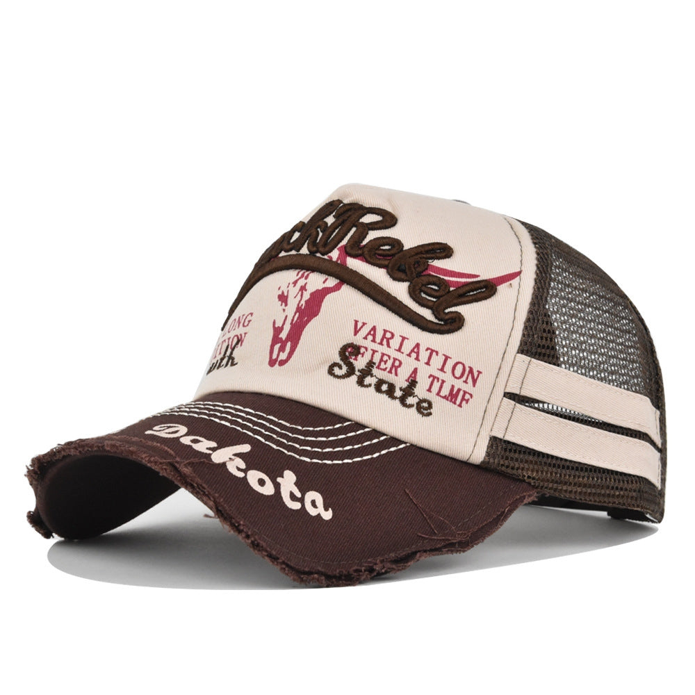 Men's And Women's Identical Baseball Cap With Embossed Bull's Head Logo, Polished Edges, Mesh Design, Trendy Fashion Style. Suitable For Parties And Travel Outfits.