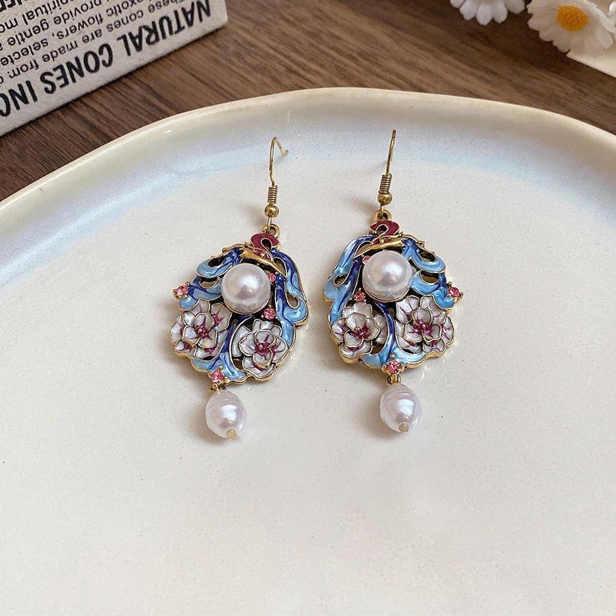Ethnic-style Diamond-encrusted Oil-drop Flower Pearl Pendant