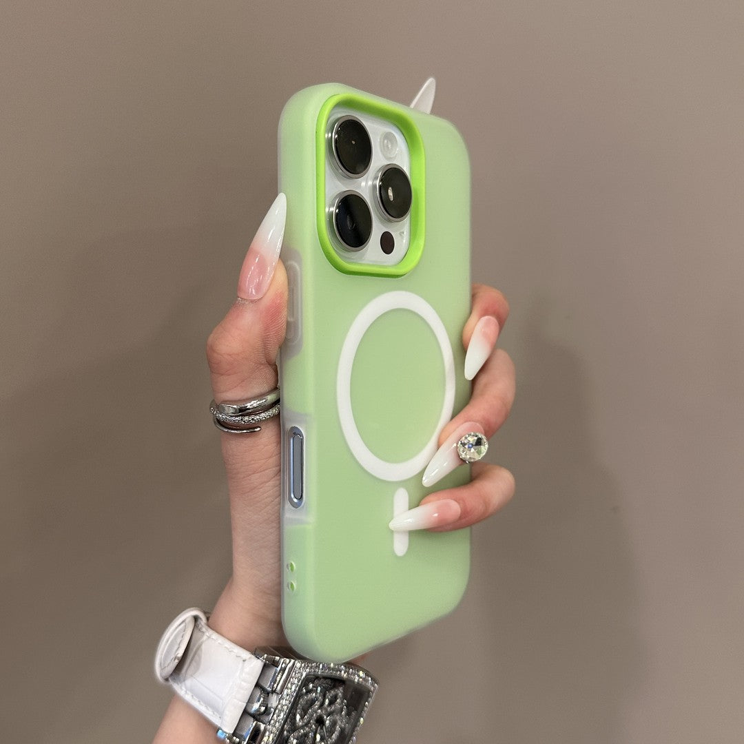 Magnetic Phone Case Skin-feel Minimalist