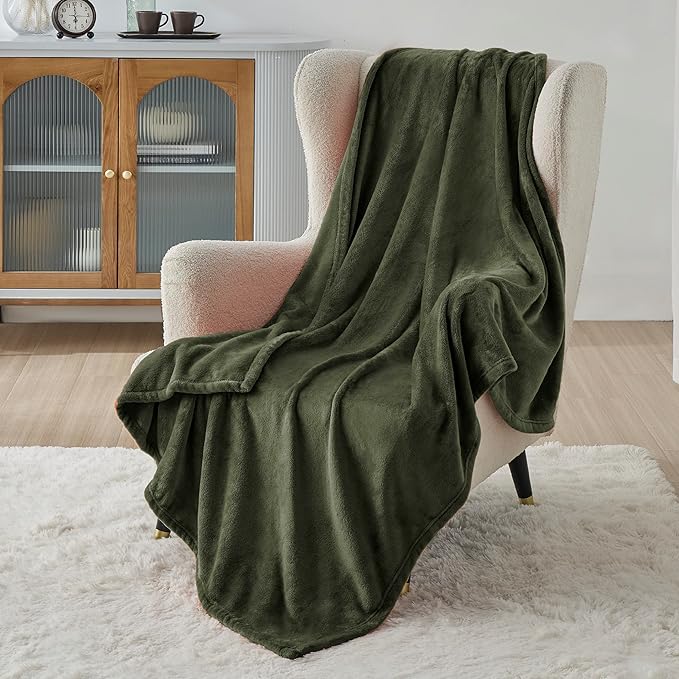 Bedsure Fleece Throw XL Blanket Olive Green - 300GSM Soft Lightweight Plush Cozy Blankets for Bed, Sofa, Couch, Travel, Camping, 50x70 inches