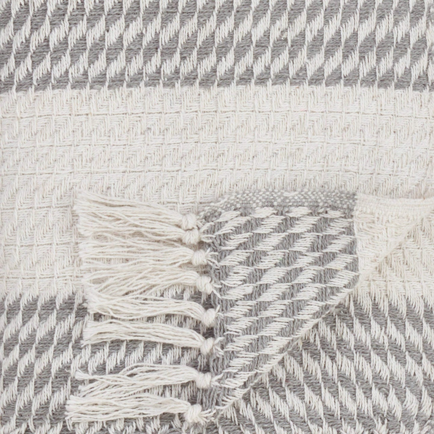Fennco Styles Diamond Weave Pure Cotton Throw Blanket - 2 Colors