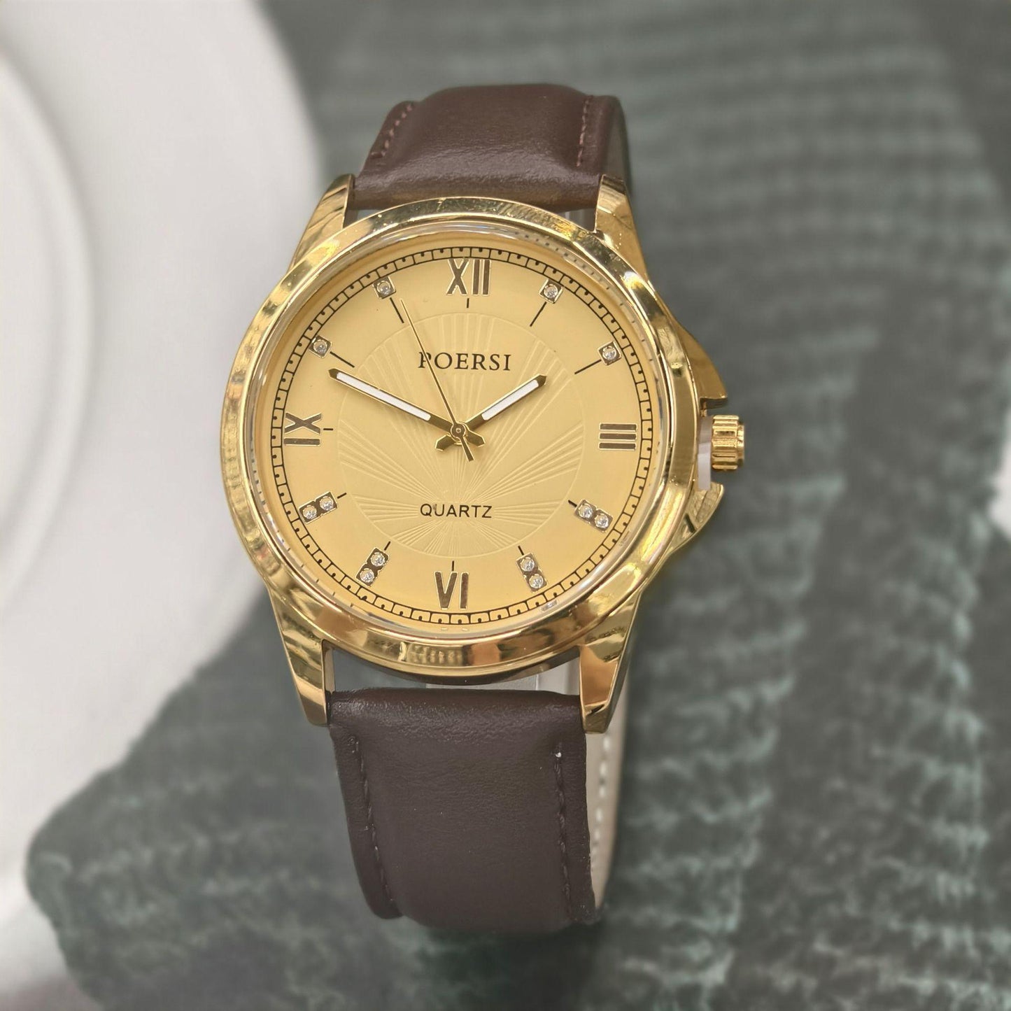 Waterproof Luminous Mens Watchfashionable And Luxurious For Business