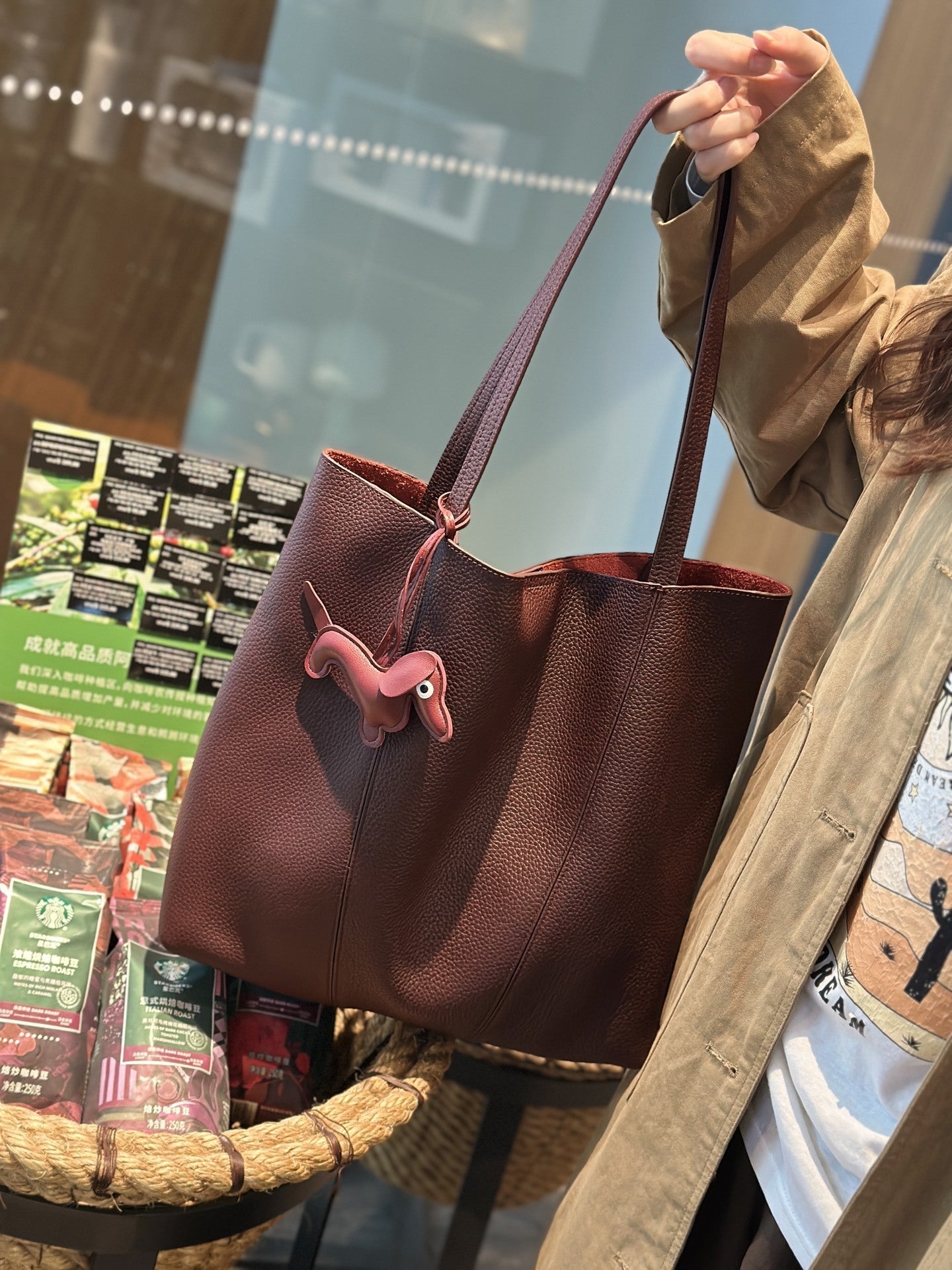Top-grain Leather Tote Bag, High-end Feel, Large Capacity, Perfect For Commuting And Shopping, Casual And Minimalistic, Versatile Genuine Leather Mother-and-child Bag For Women