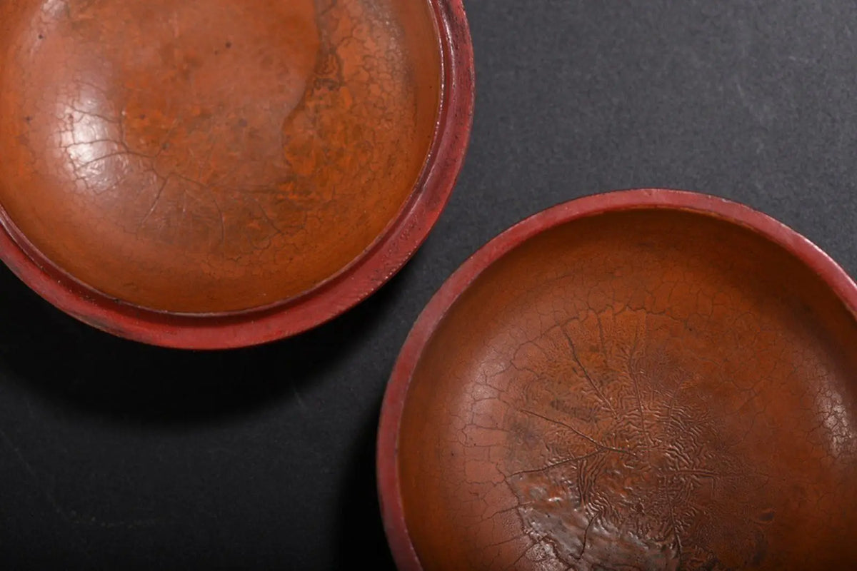 Chinese Lacquerware Hand-carved Flower-Patterned Box