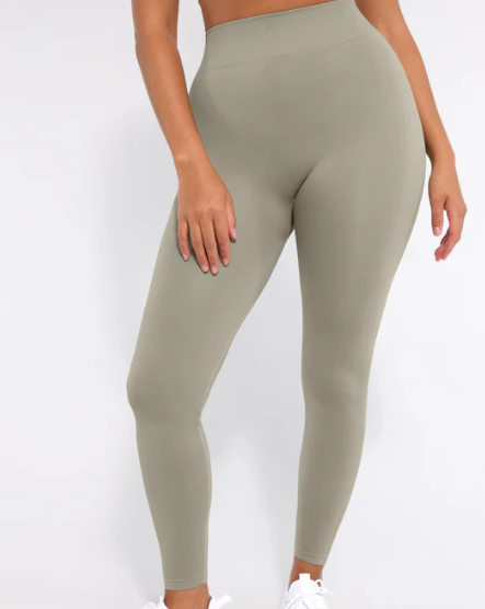 Seamless High-waisted Leg-slimming Yoga Leggings