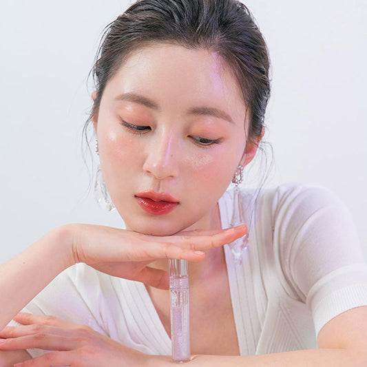 rom&nd Glasting Water Gloss - Moisturizing Shiny Lip Finish, Non-Sticky Lip Gloss for Beauty-Conscious Individuals