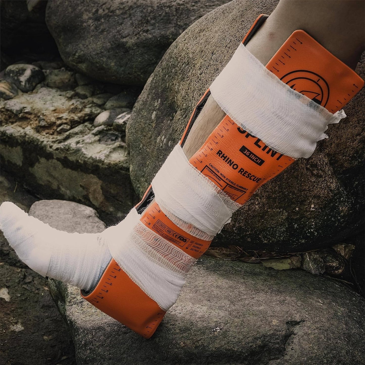 RHINO RESCUE Bundle-Vented Chest Seal, 4 Vents, Sterile Emergency Trauma Dressing, Occlusive Adhesive Pad+First Aid Splint 36" X 4.3" Orange-Gray, Keep Bones in Position (2, Folded)