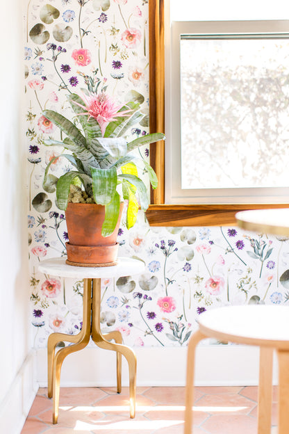 Floral Finds Wallpaper, white