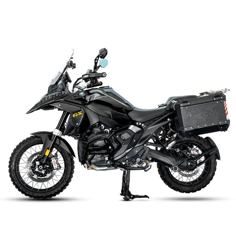 LOBOO CSB131-A Carbon Fiber Radiator Side Panel for BMW R1300GS – Lightweight, Precision Fit Upgrade