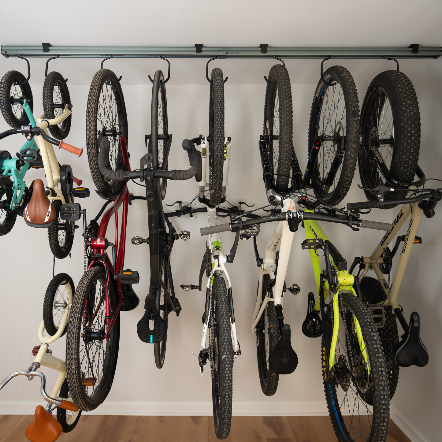 CycleSlide | Ceiling Mounted | 1 - 8 Bikes