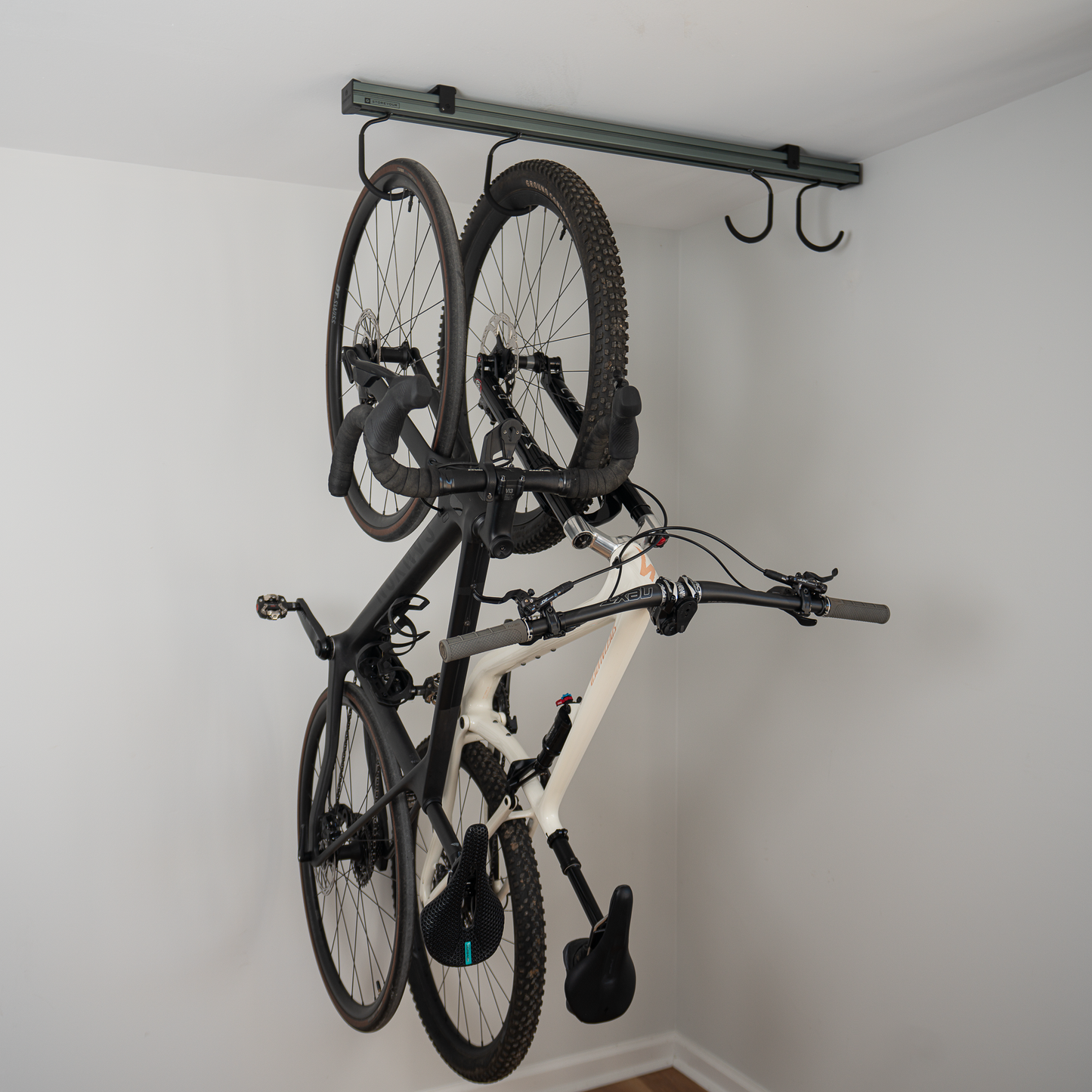 CycleSlide | Ceiling Mounted | 1 - 8 Bikes