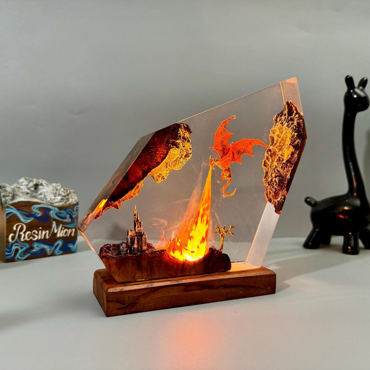 Dragonite Movie Model Night Light Resin Lamp