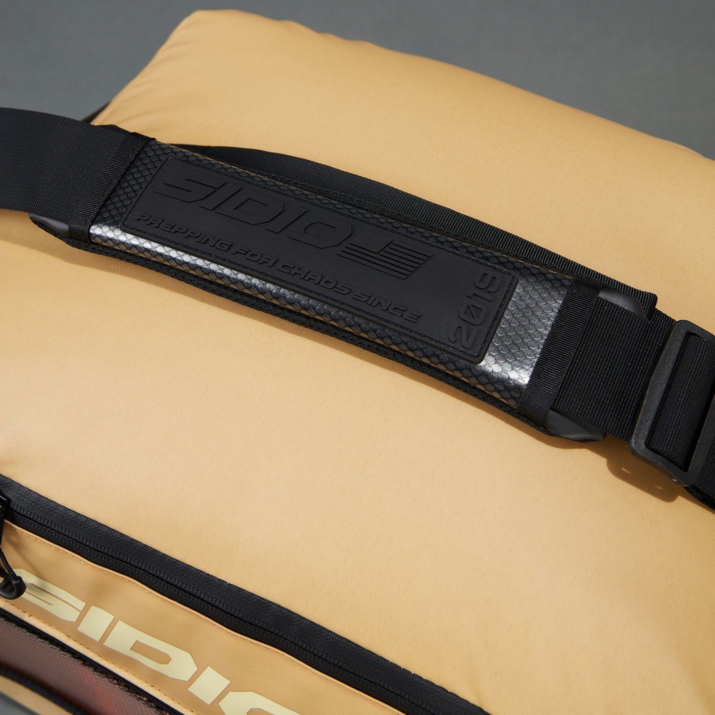 Crate On the Go Duffel-Tan