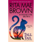 Tall Tail: A Mrs. Murphy Mystery - Paperback