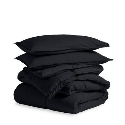 Twin/Twin XL Super Soft Lightweight Down Alternative Comforter Set in Black