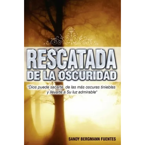 Rescatada de la oscuridad - Paperback