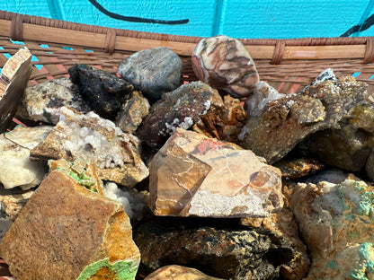 Mystery Rough Rocks – Assorted Sizes (Mini to Large)