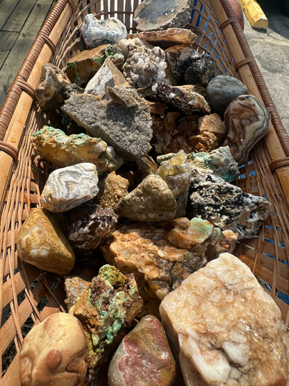 Mystery Rough Rocks – Assorted Sizes (Mini to Large)