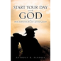 Start Your Day with God - Paperback