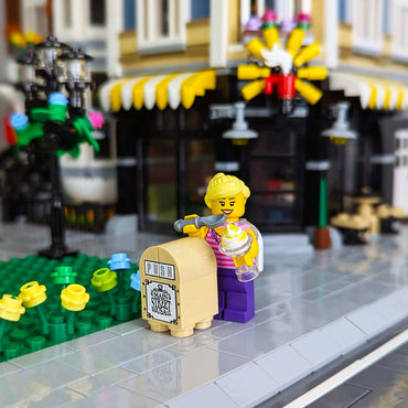 Main Street Theme Park Trash Can - Custom Printed Set - Made Using LEGO® Parts