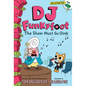 DJ Funkyfoot: The Show Must Go Oink (DJ Funkyfoot #3) - Paperback