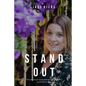 Stand Out: The secrets to attracting your dream clients and building a profitable brand using photography - Paperback