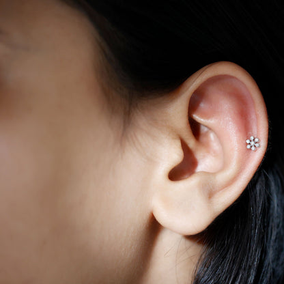 Round Diamond Flower Earring in Beaded Bezel Setting