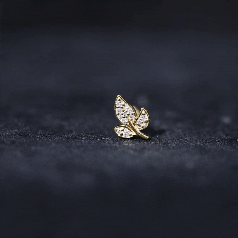 Diamond Leaf Flat Back Cartilage Stud Earring (18G) – Nature Inspired Helix & Tragus Jewelry in Gold