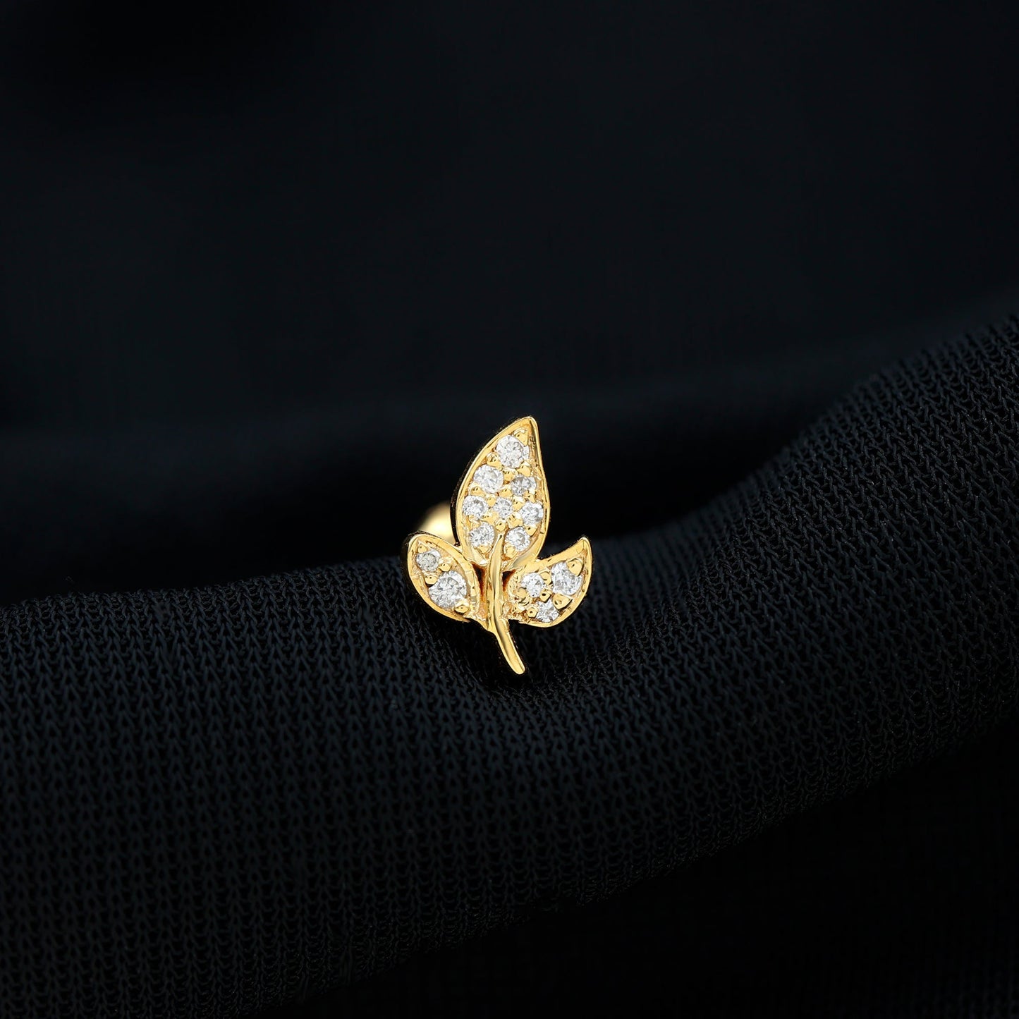 Diamond Leaf Flat Back Cartilage Stud Earring (18G) – Nature Inspired Helix & Tragus Jewelry in Gold