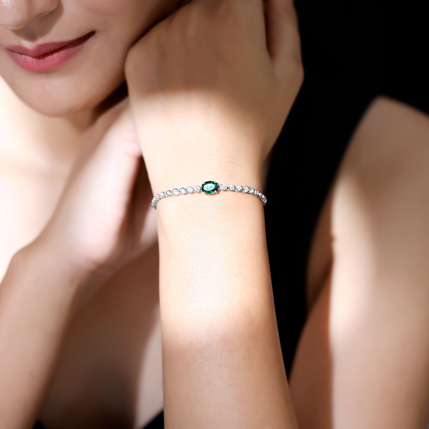 Certified 1.2 Carat Oval Lab Grown Emerald Bolo Bracelet with Diamond