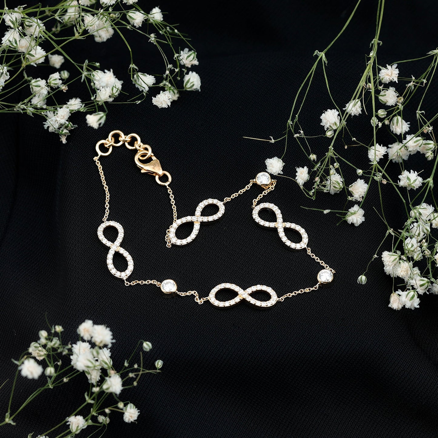 Lab Grown Diamond Infinity Bracelet for Women