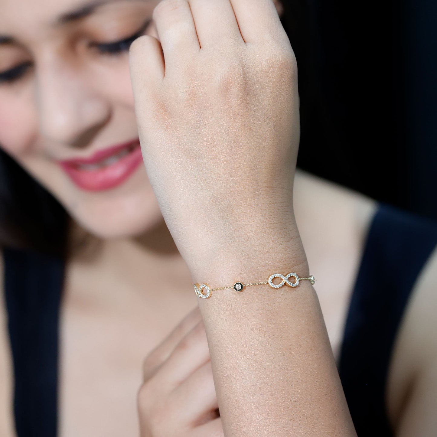 Lab Grown Diamond Infinity Bracelet for Women