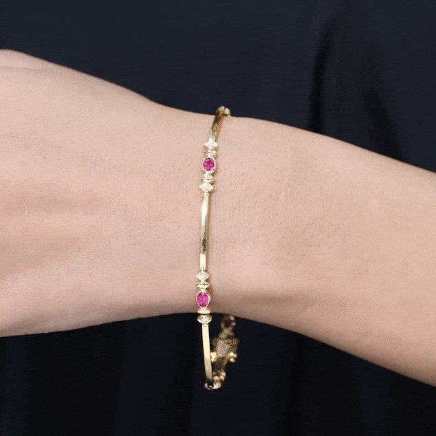 Oval Lab Grown Ruby Link Bracelet with Diamond