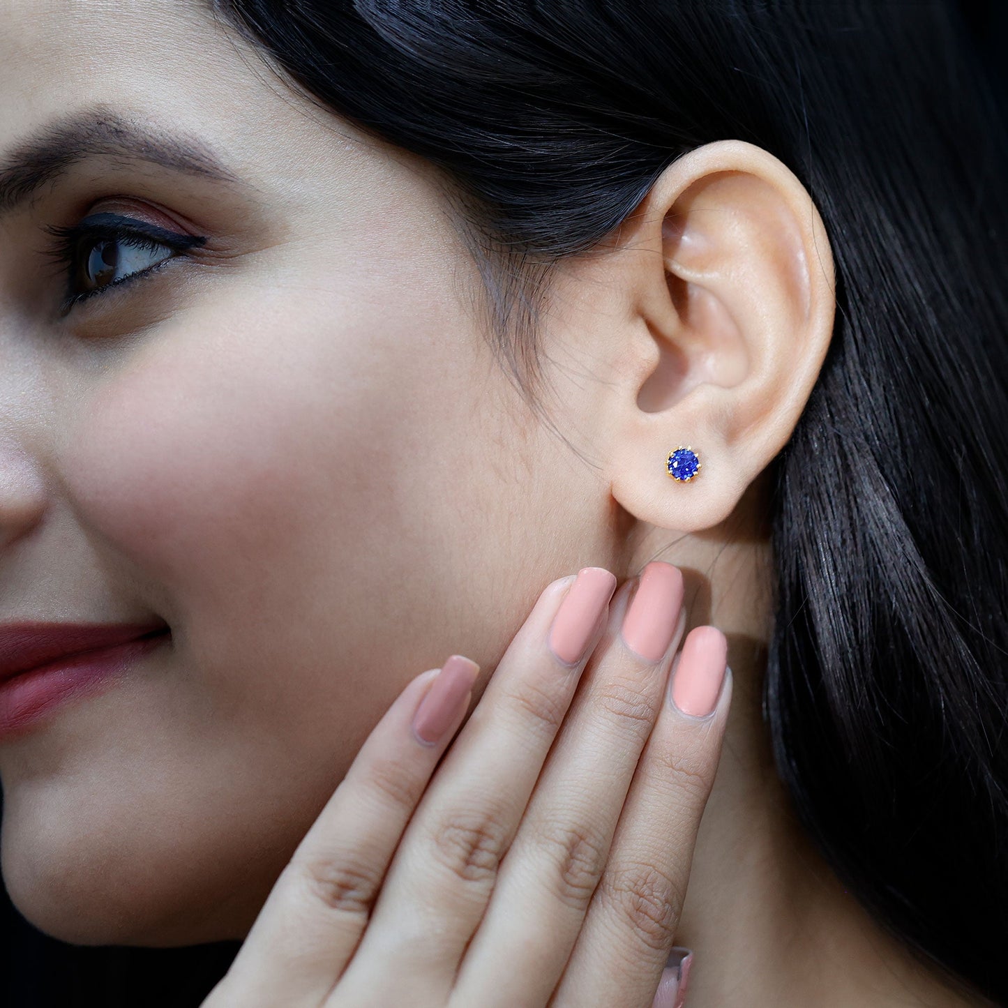 1.9 Carat Blue Sapphire Solitaire Vintage Earrings for Women