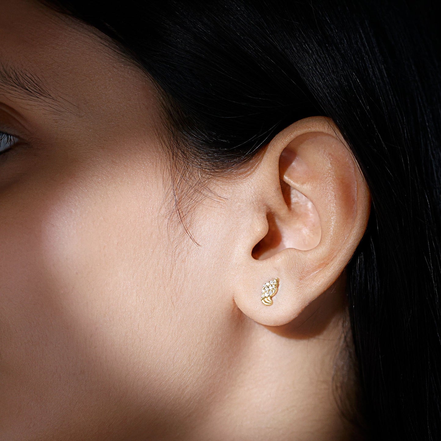 Certified Lab Grown Diamond Leaf Stud Earrings With Screw Back