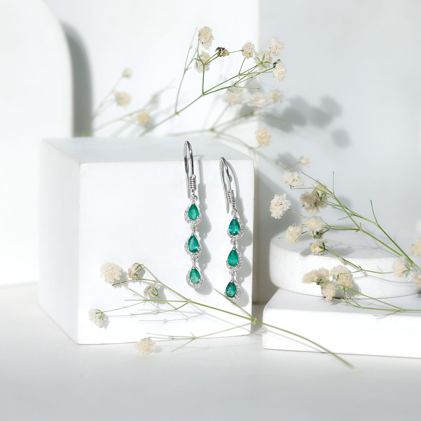 Pear Cut Emerald Dangle Earrings with Diamond
