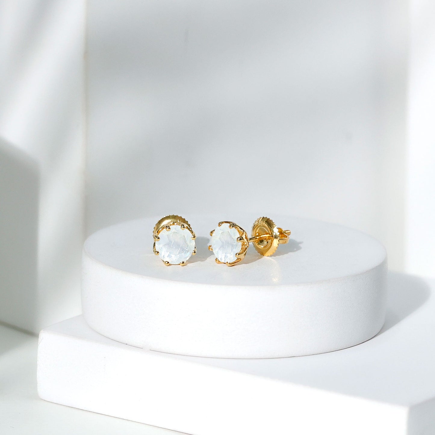 6 MM Decorative Set Moonstone Solitaire Stud Earrings