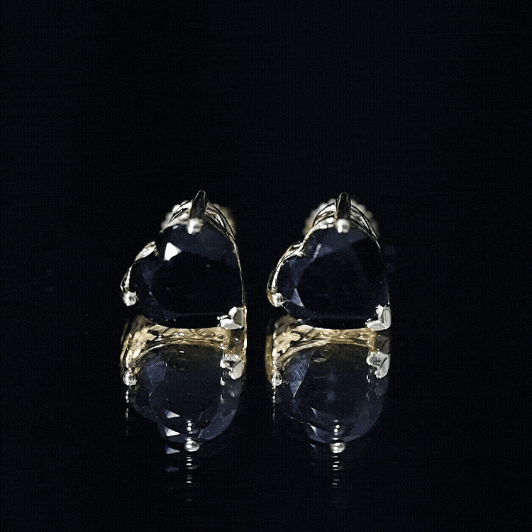 4.2 Carat Heart Shape Black Onyx Solitaire Stud Earrings in 3 Prong Setting