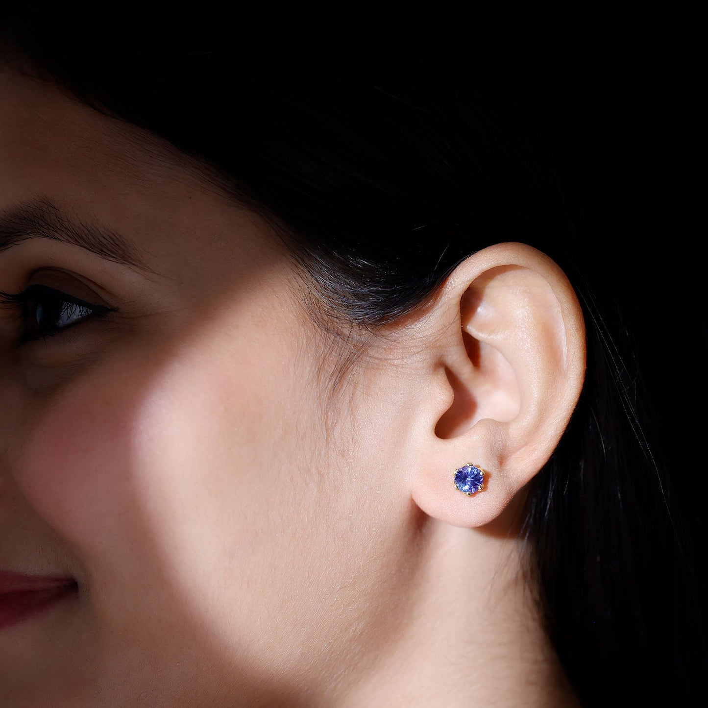 1 Carat Round Cut Tanzanite Solitaire Stud Earrings for Women