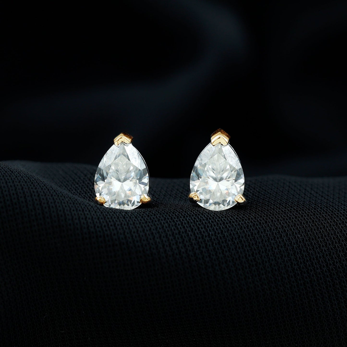 Certified 2.6 Carat Diamond Teardrop Earrings With Screw Back