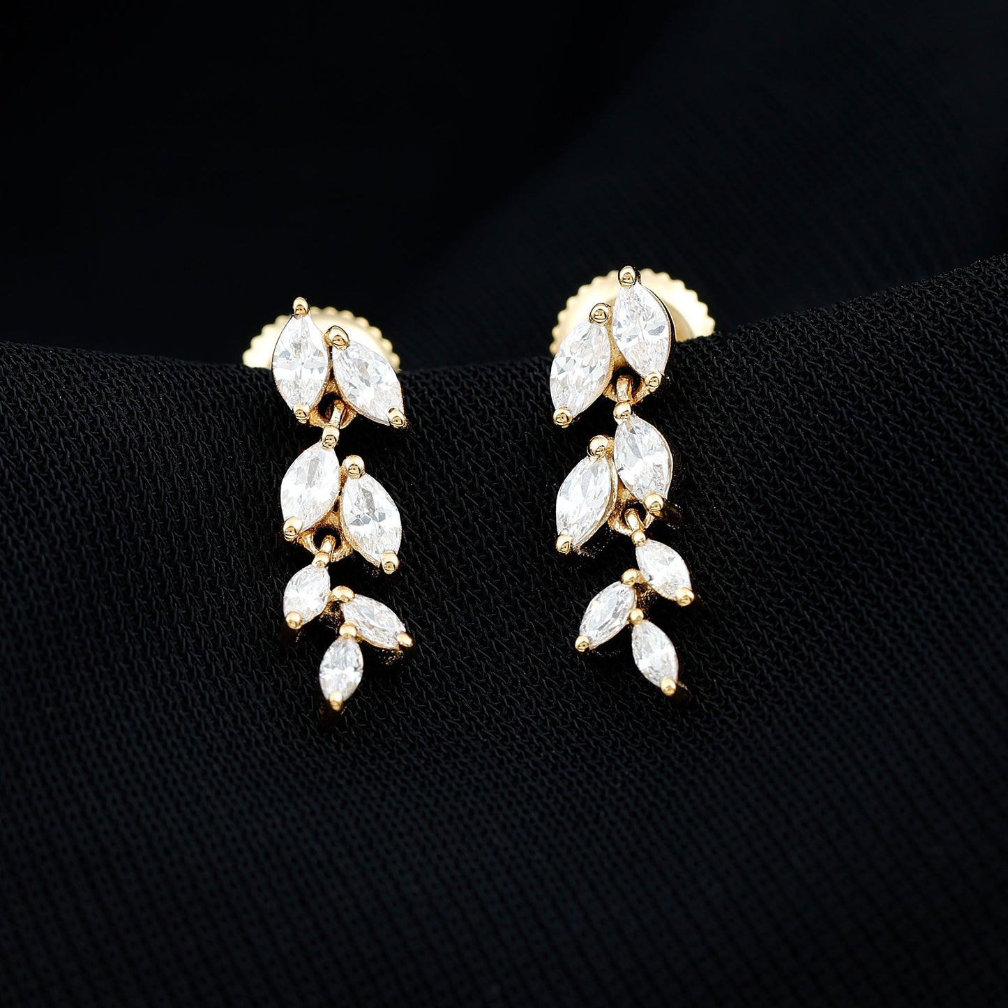 Certified Lab Grown Diamond Dangling Earrings for Women