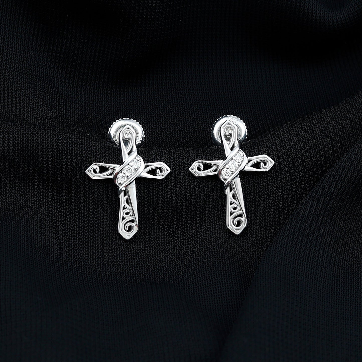 Certified Moissanite Vintage Cross Stud Earrings in Silver