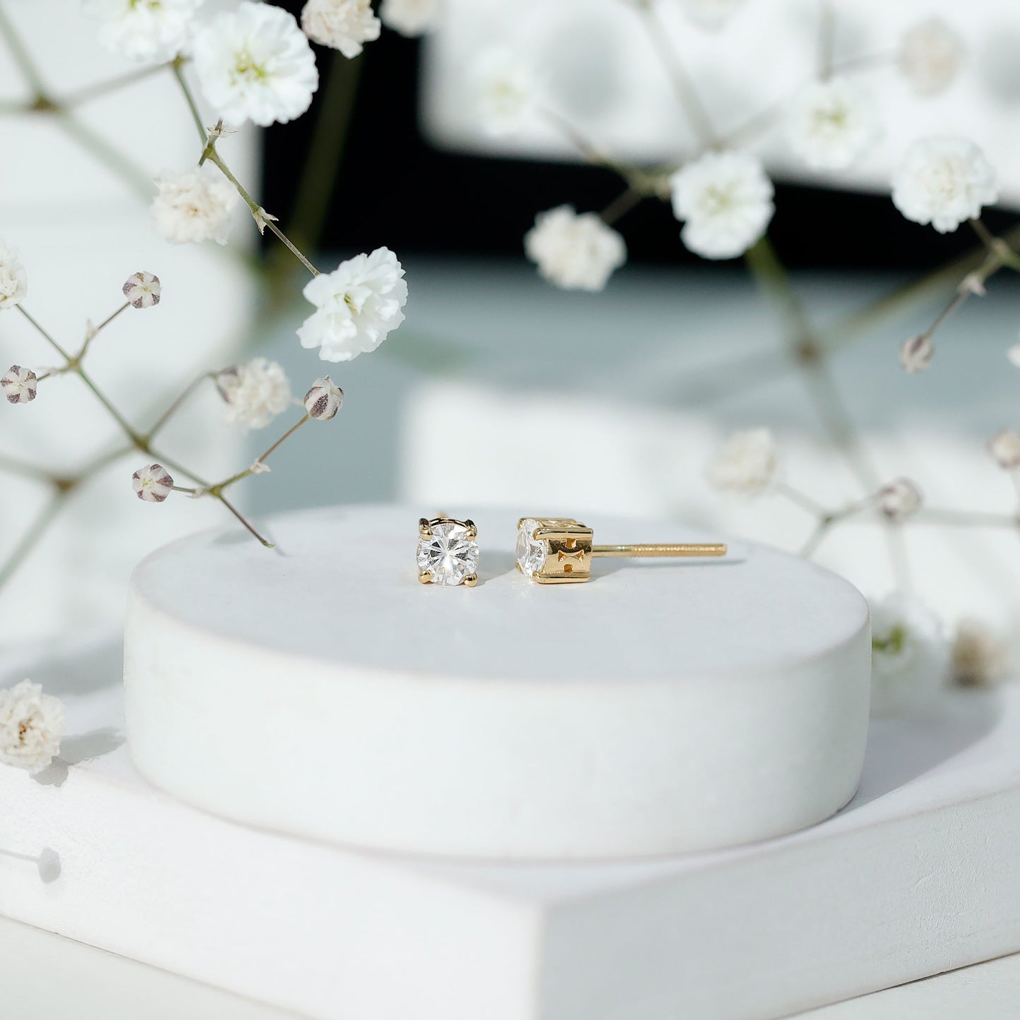 Brilliant Cut Diamond Solitaire Stud Earrings in Prong Setting