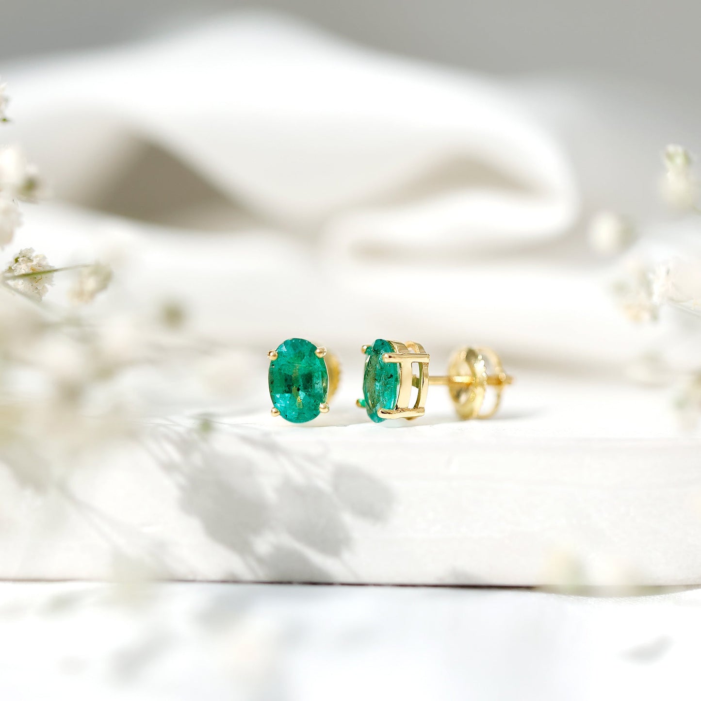 1.43 Carat Oval Shape Emerald Stud Earrings for Women