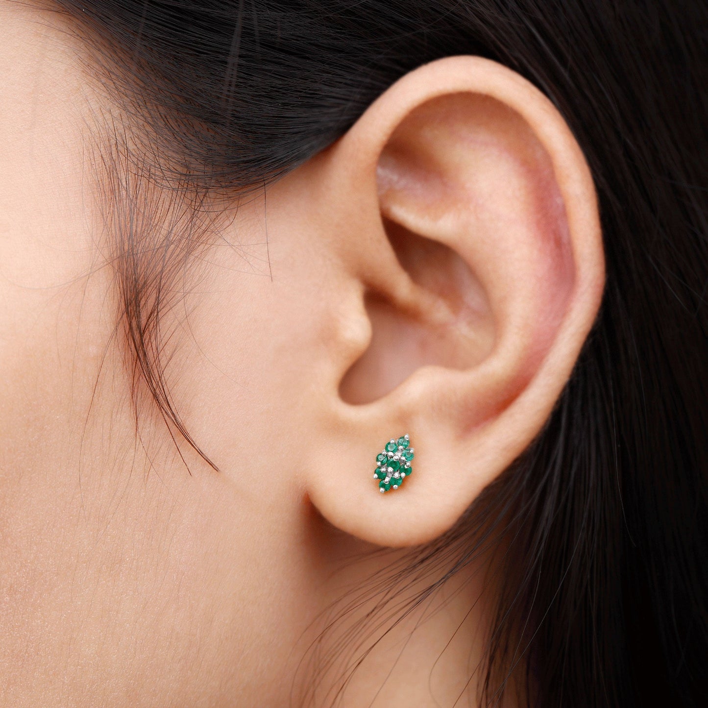 Natural Round Emerald Cluster Stud Earrings With Screw Back