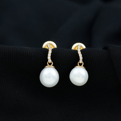 14 Carat Freshwater Pearl Drop Earrings with Diamond