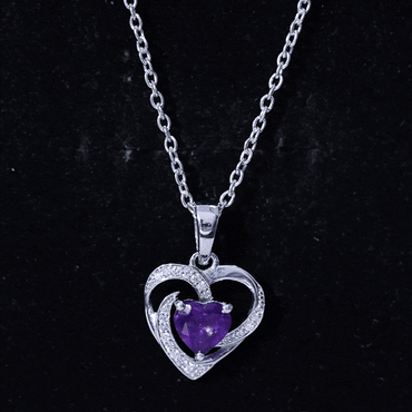 0.9 Carat Amethyst Heart Pendant Necklace with Diamond