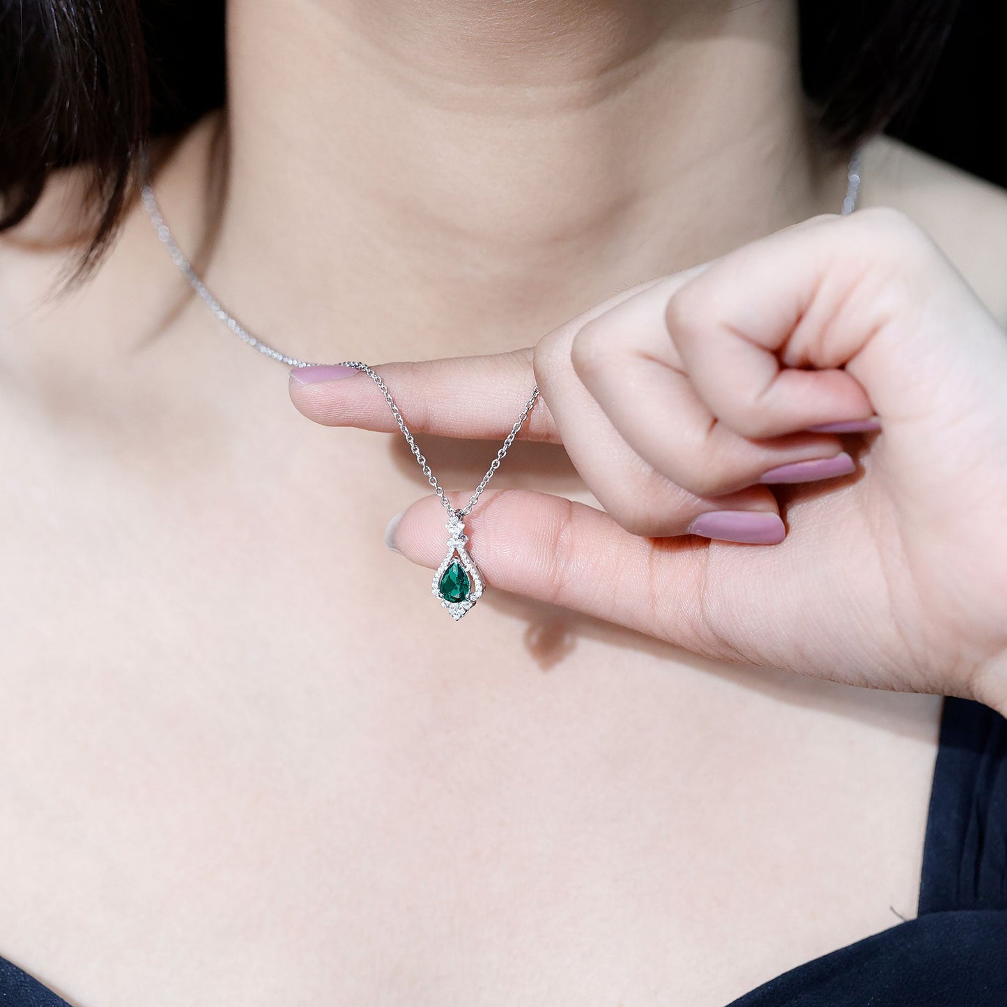 Vintage Inspired Lab Grown Emerald 0.75 Carat Bridal Necklace with Silver Chain