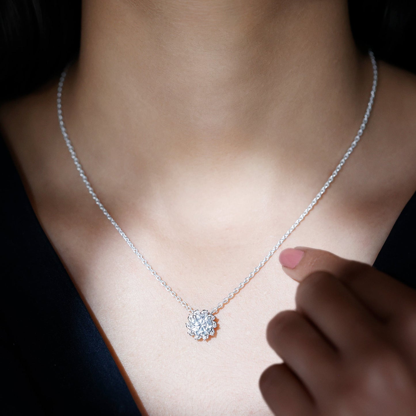 2 Carat Round Cut Lab Grown Diamond Starburst Necklace