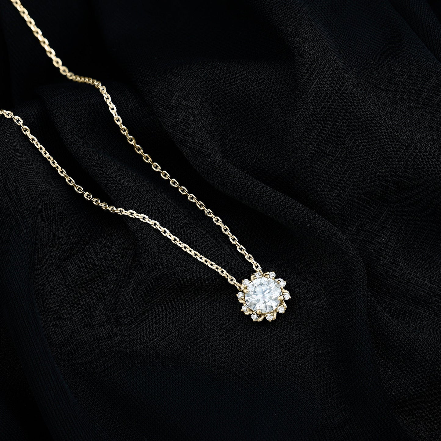 2 Carat Round Cut Lab Grown Diamond Starburst Necklace